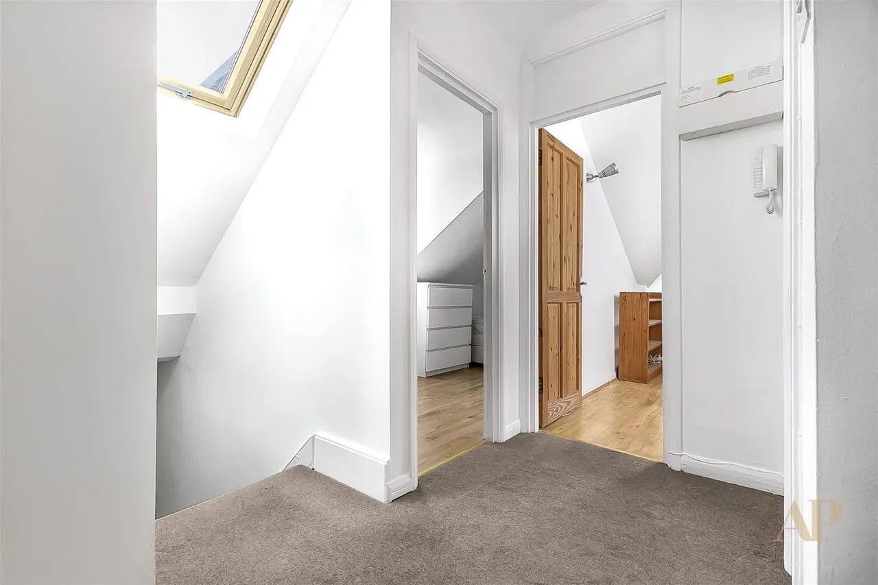 Hornsey Rise, London N19 3SQ, photo 11
