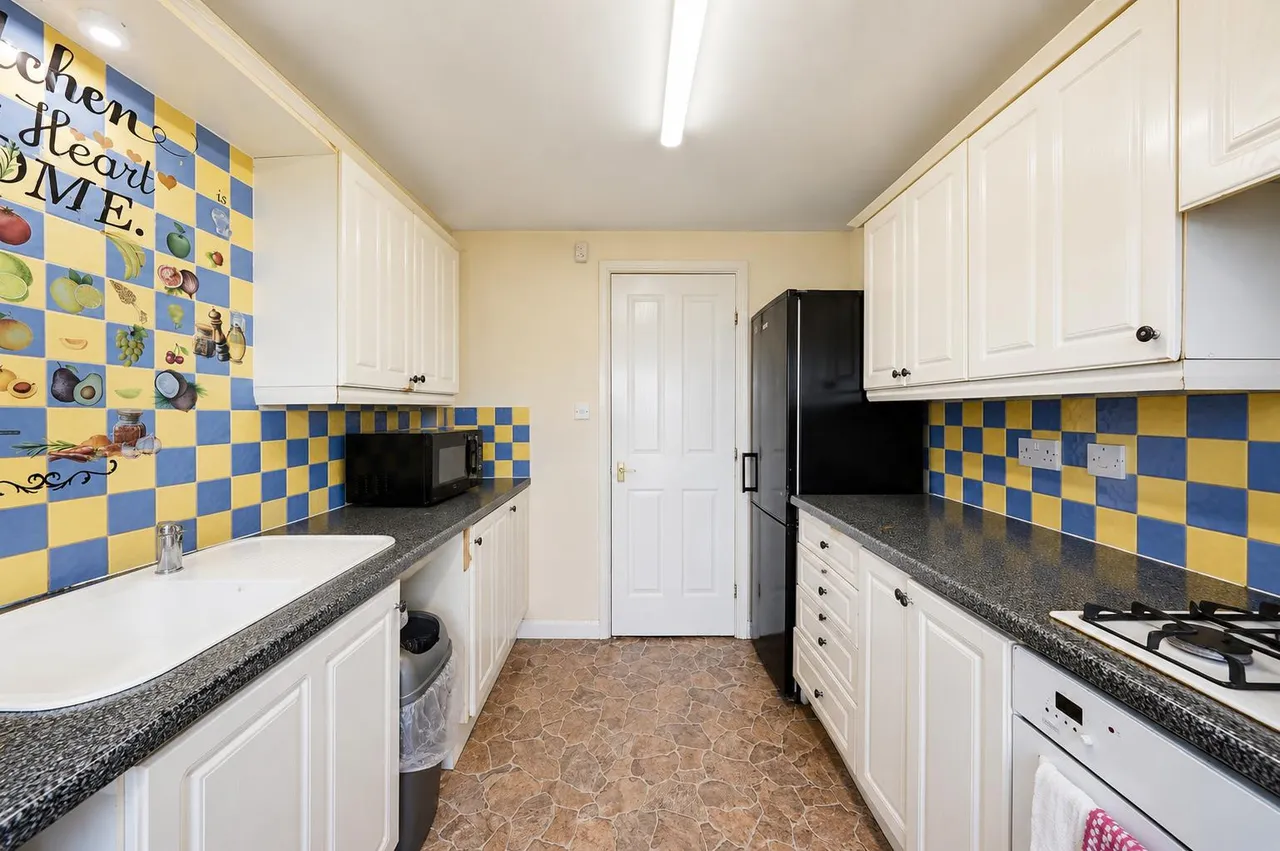 Greenhaven Drive, London, SE28, photo 5