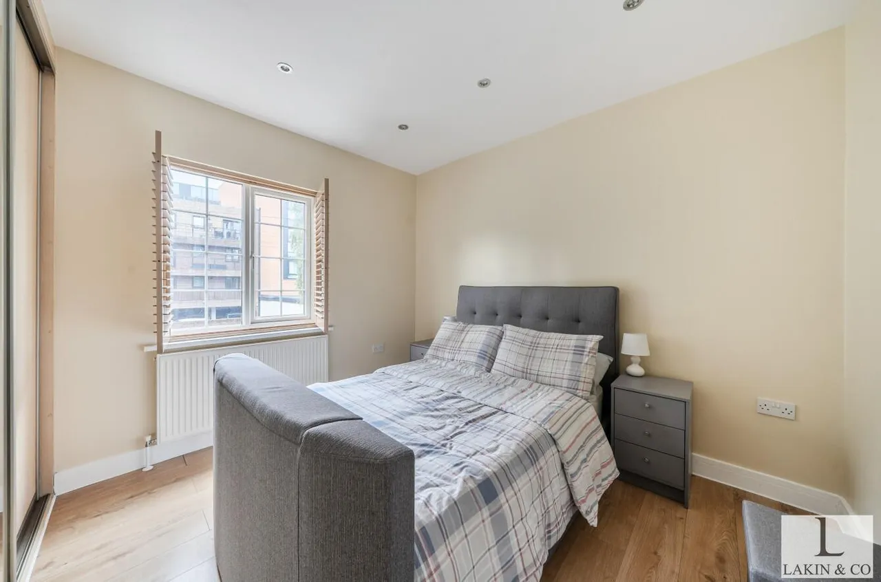 High Street, Uxbridge, UB8 1AN, photo 10