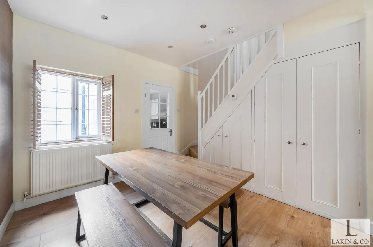 High Street, Uxbridge, UB8 1AN, photo 6