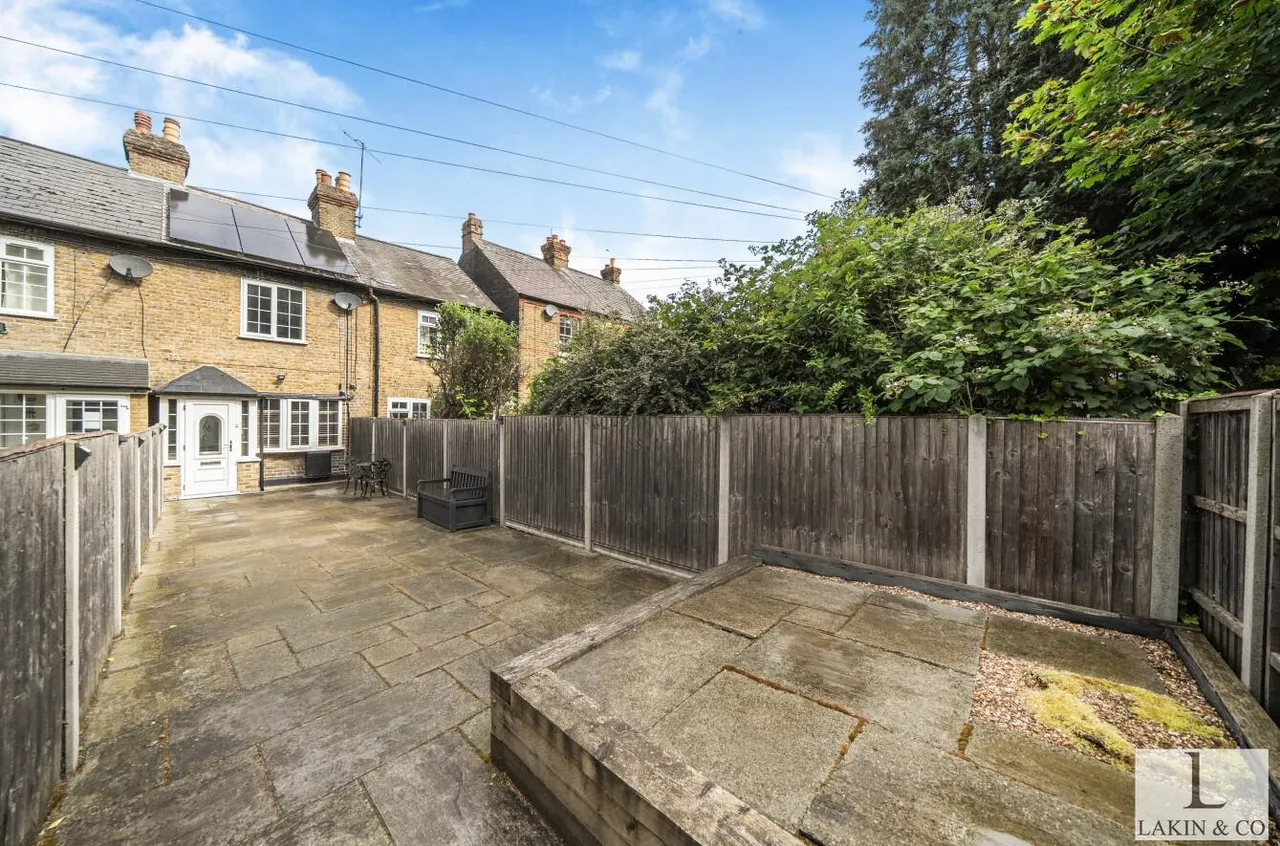High Street, Uxbridge, UB8 1AN, photo 13