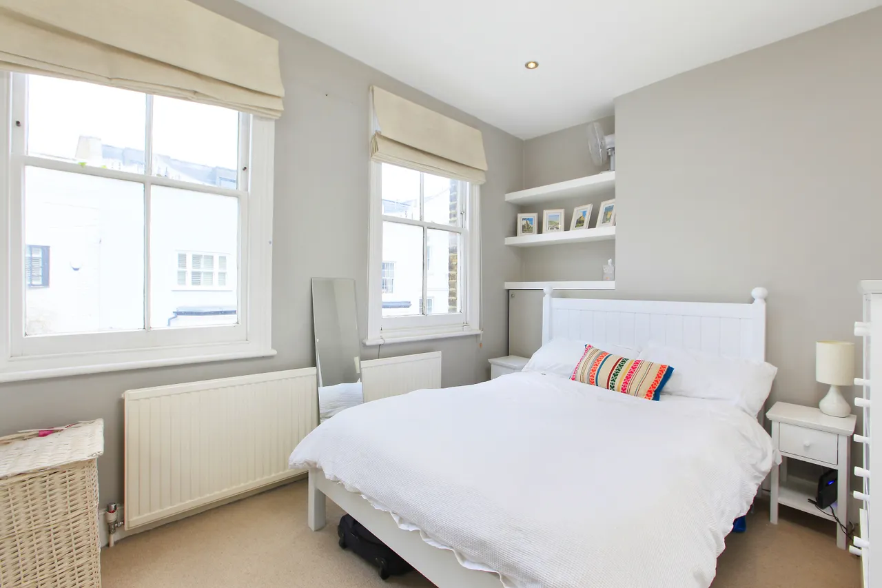 Vicarage Crescent, London, SW11, photo 4
