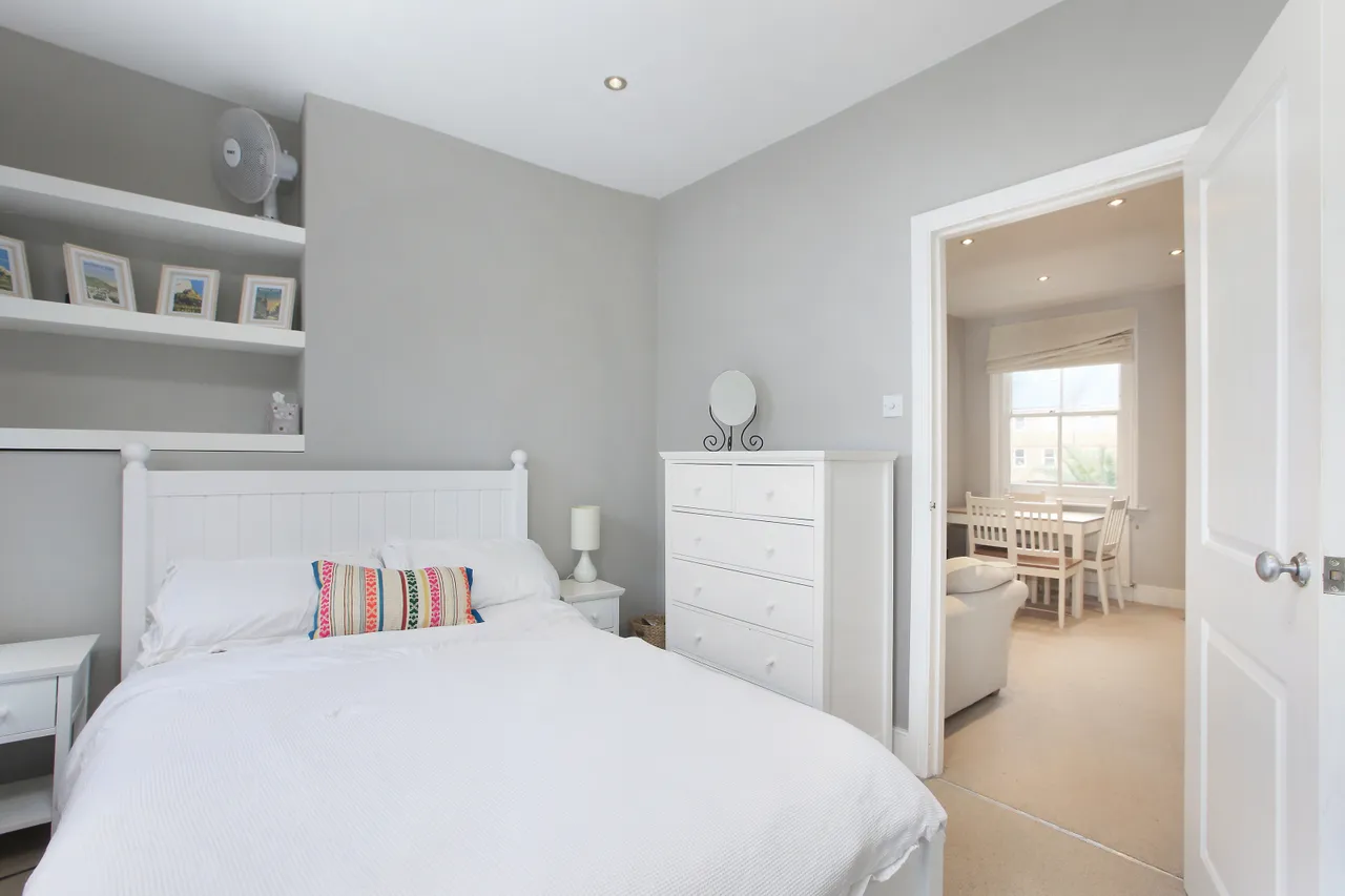 Vicarage Crescent, London, SW11, photo 7