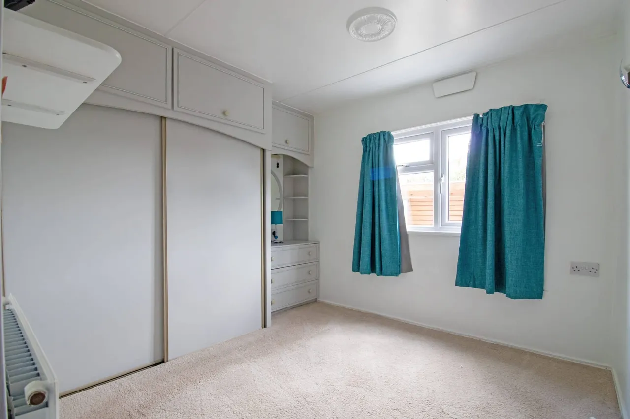 Fourth Avenue, Parklands Mobile Homes, DN17, photo 9