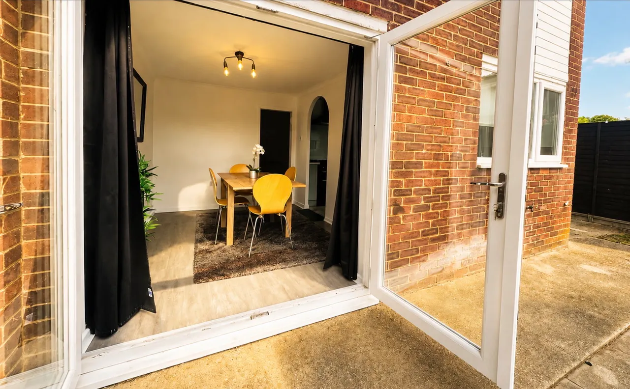Baccara Grove, Bletchley, MK2, photo 21