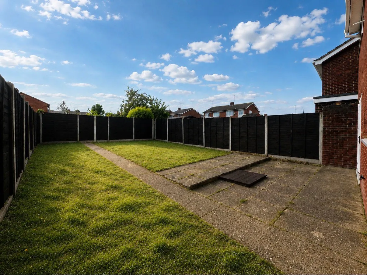 Baccara Grove, Bletchley, MK2, photo 2