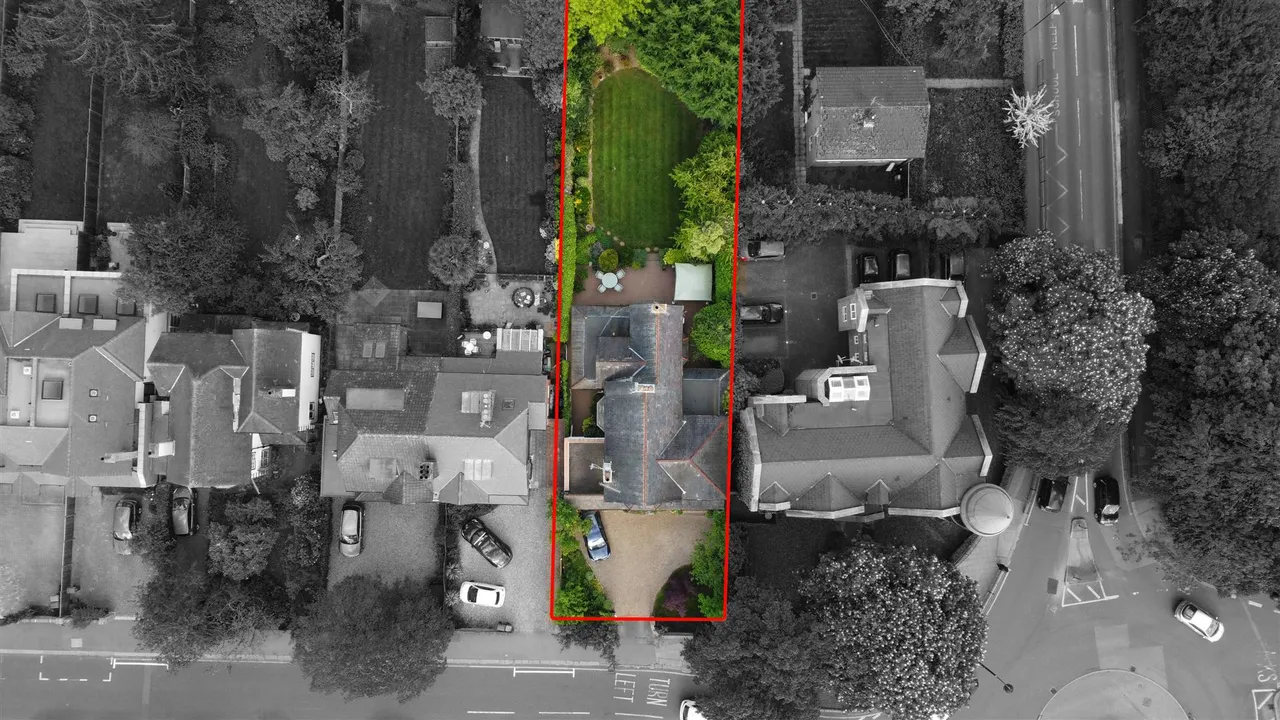 Station Road, Loughton, photo 4