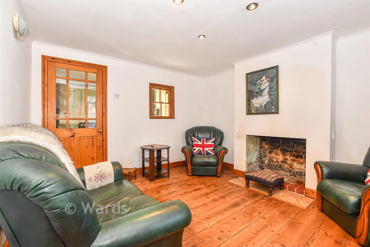 Oare Road, Faversham, ME13, photo 4