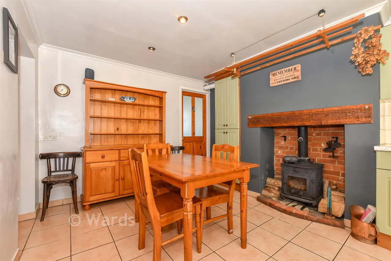 Oare Road, Faversham, ME13, photo 3