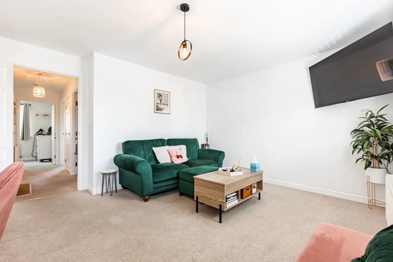 Beautifully Presented First-Floor Apa, photo 7