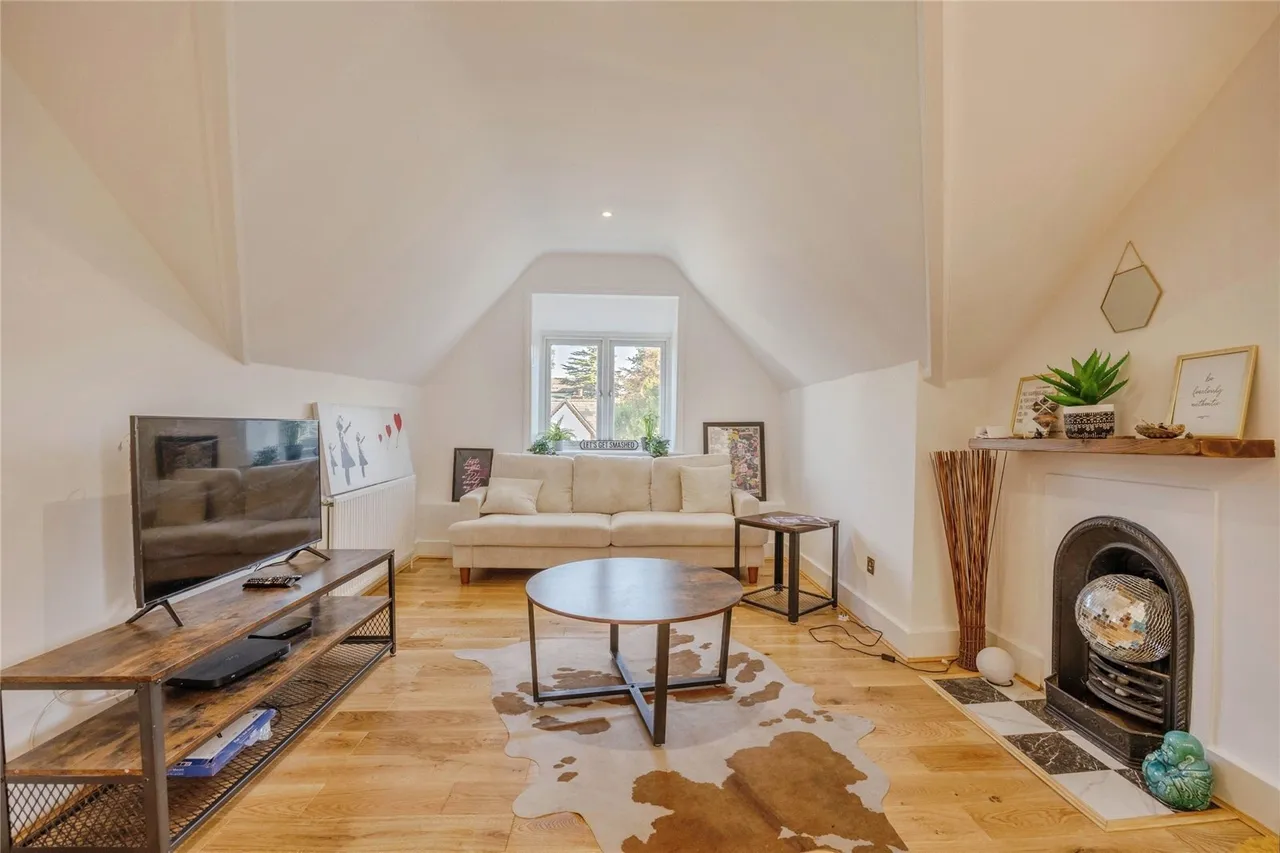 Birdhurst Rise, South Croydon, CR2, photo 2