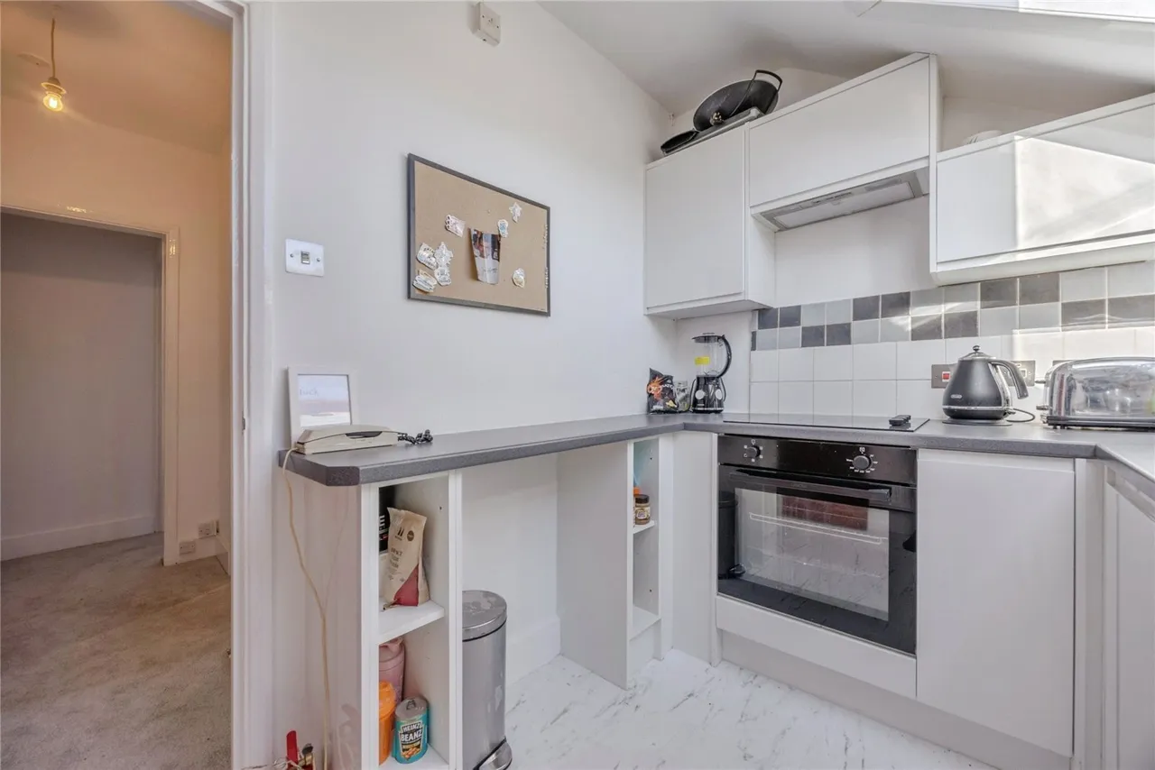 Birdhurst Rise, South Croydon, CR2, photo 13