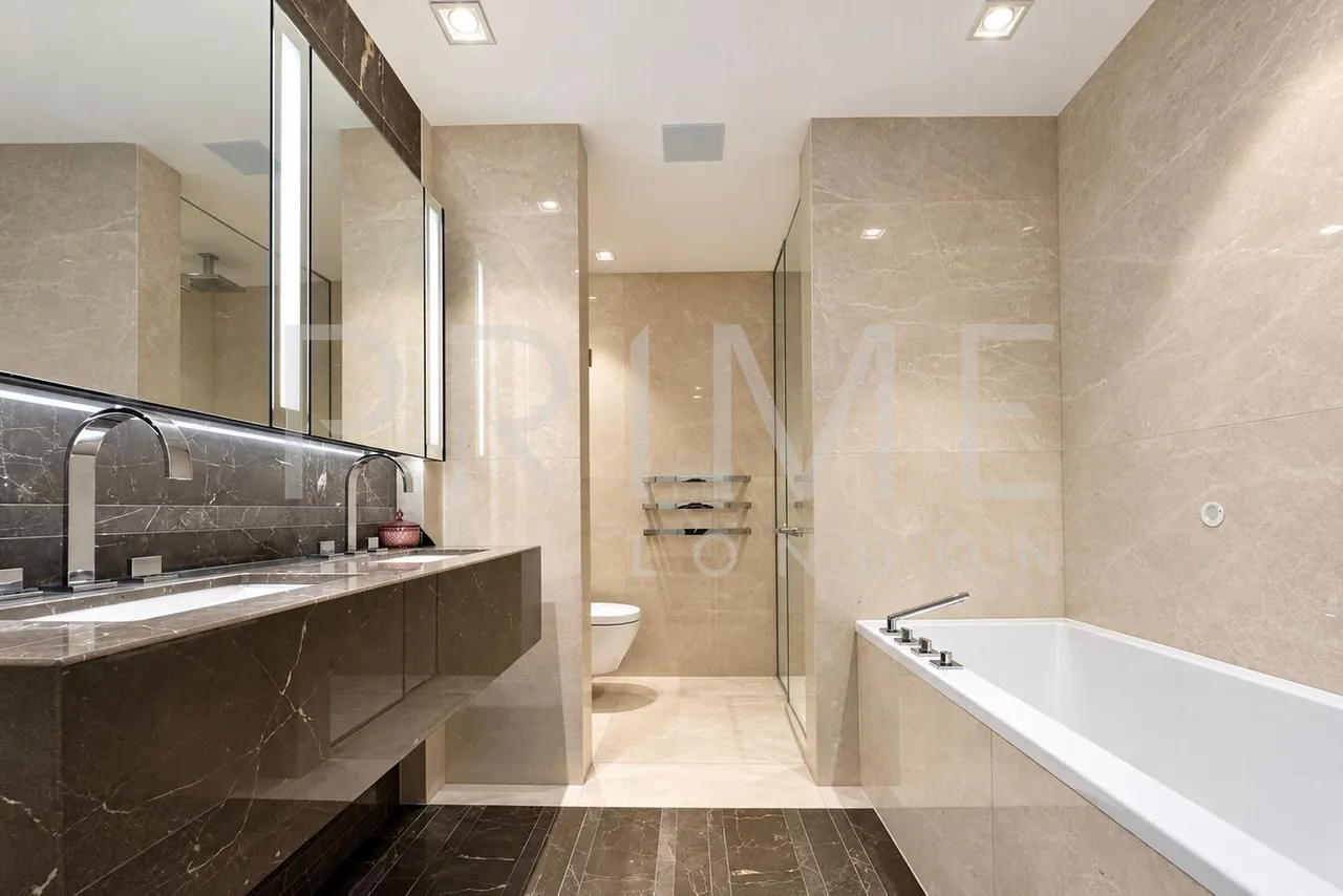 Sandringham House, One Tower Bridge, SE1, photo 9