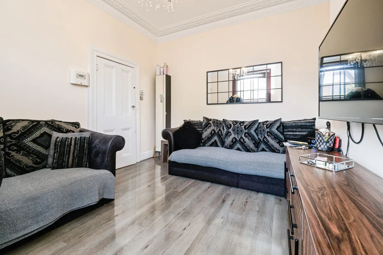 Windsor Road, London, E7, photo 7