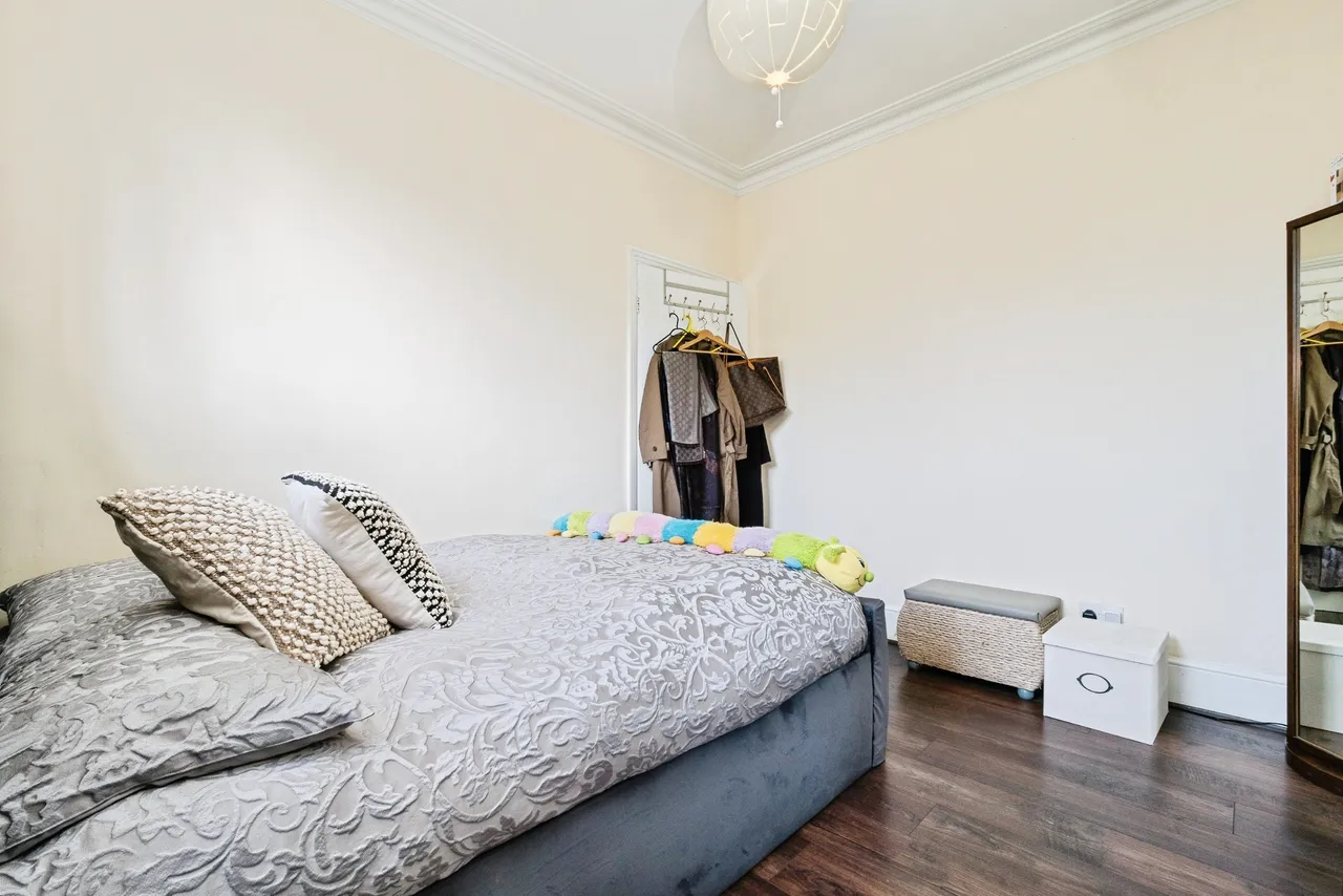 Windsor Road, London, E7, photo 16