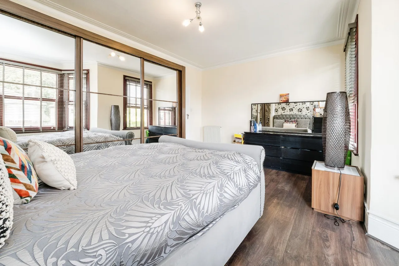 Windsor Road, London, E7, photo 41