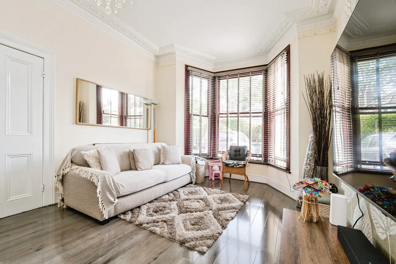 Windsor Road, London, E7, photo 2