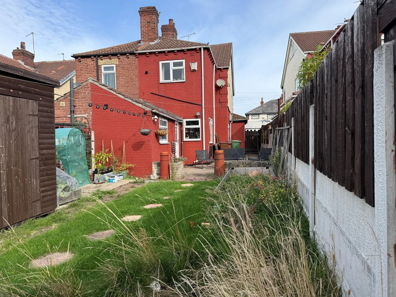 3 bed house for sale — Barnsley Road, South Kirkby, Pontefract