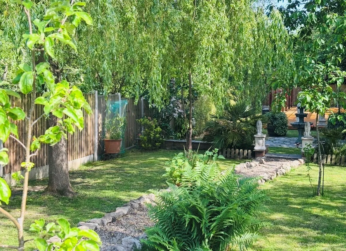 Mansfield Road, Alfreton, DE55, photo 31