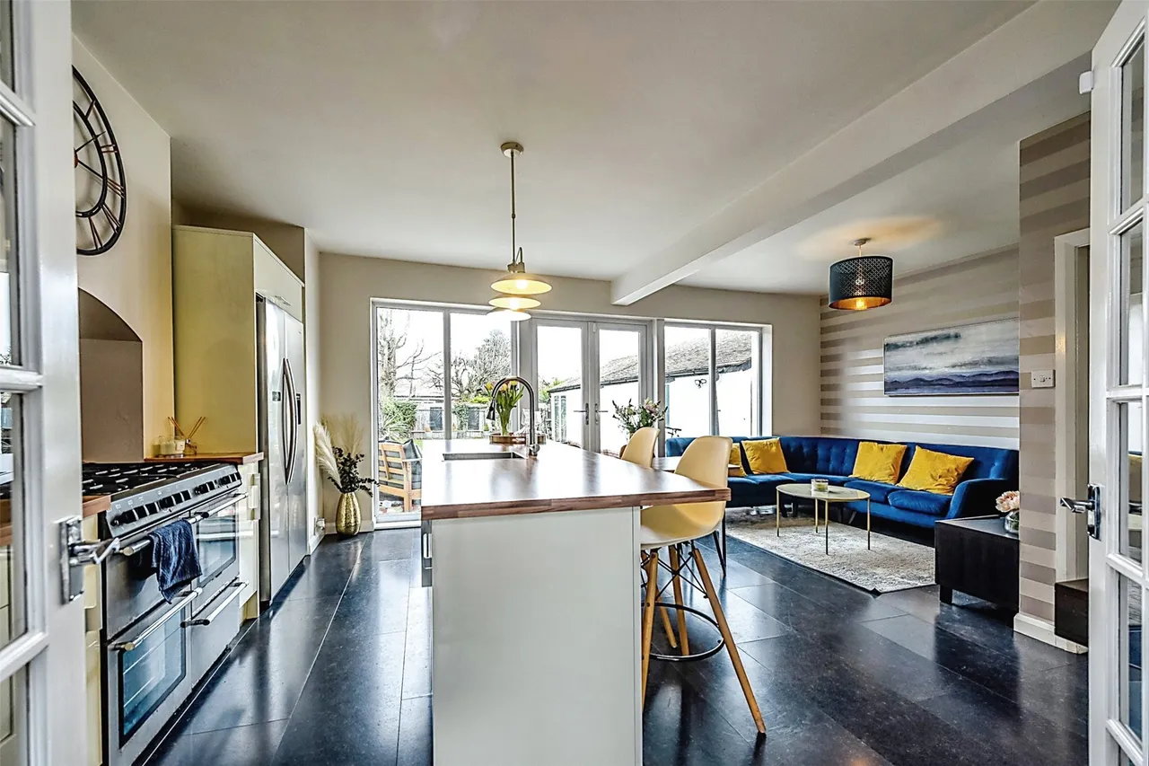 Park View, Thornton, L23, photo 5
