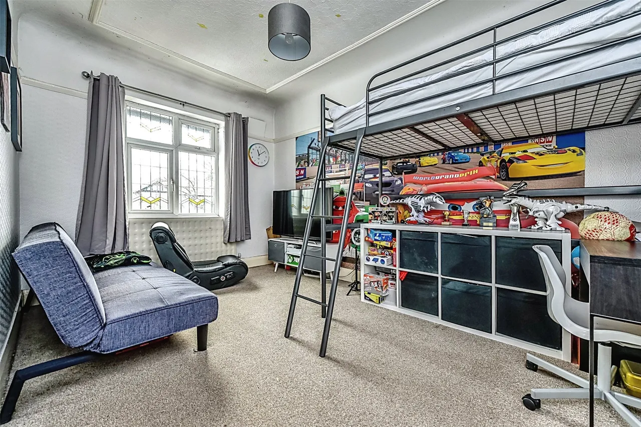 Park View, Thornton, L23, photo 11