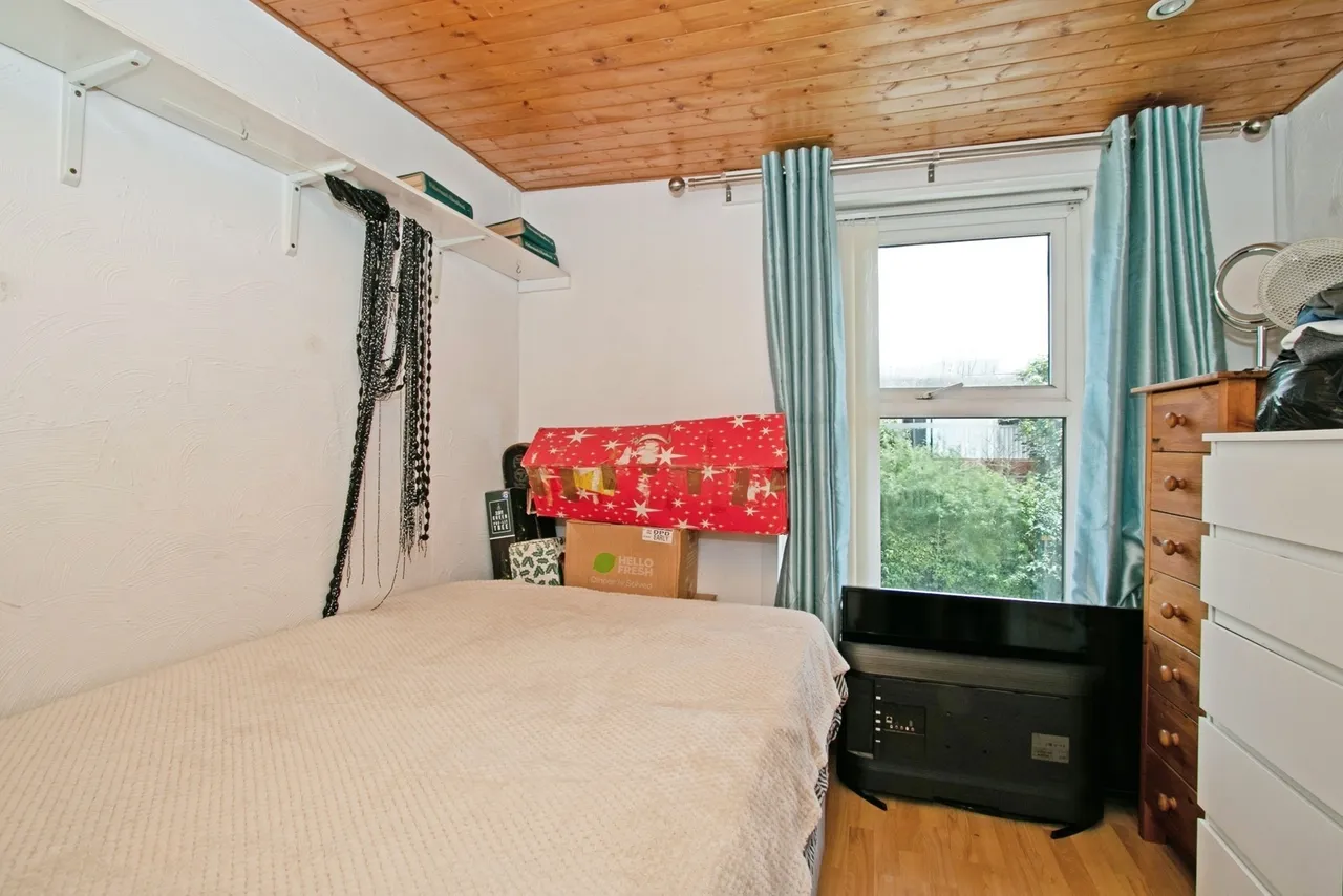 Wesley Street, Camborne, TR14, photo 22