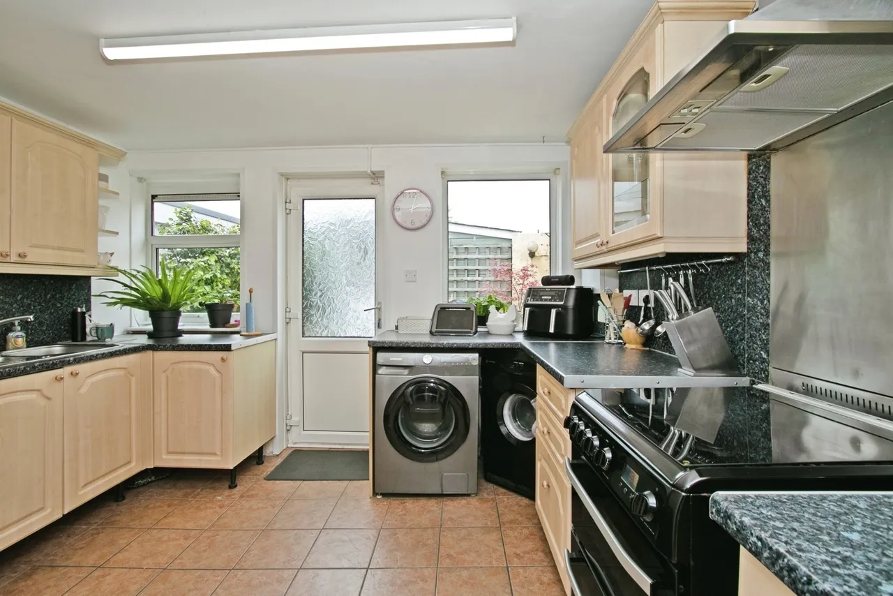 Wesley Street, Camborne, TR14, photo 19