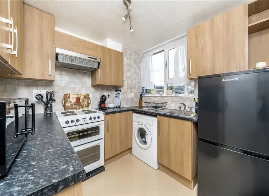 Burr Close, Wapping, E1W, photo 3
