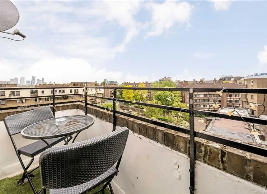 Burr Close, Wapping, E1W, photo 6