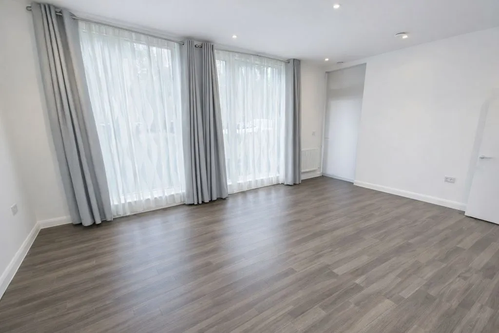 Brannigan Way, Edgware HA8 8GD, photo 3