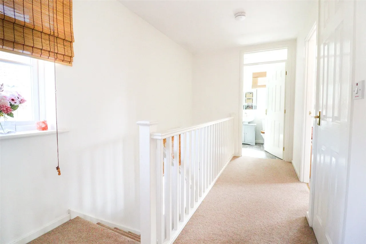 Whitchurch Road, Fleet, Hampshire, GU51 1ED, photo 8
