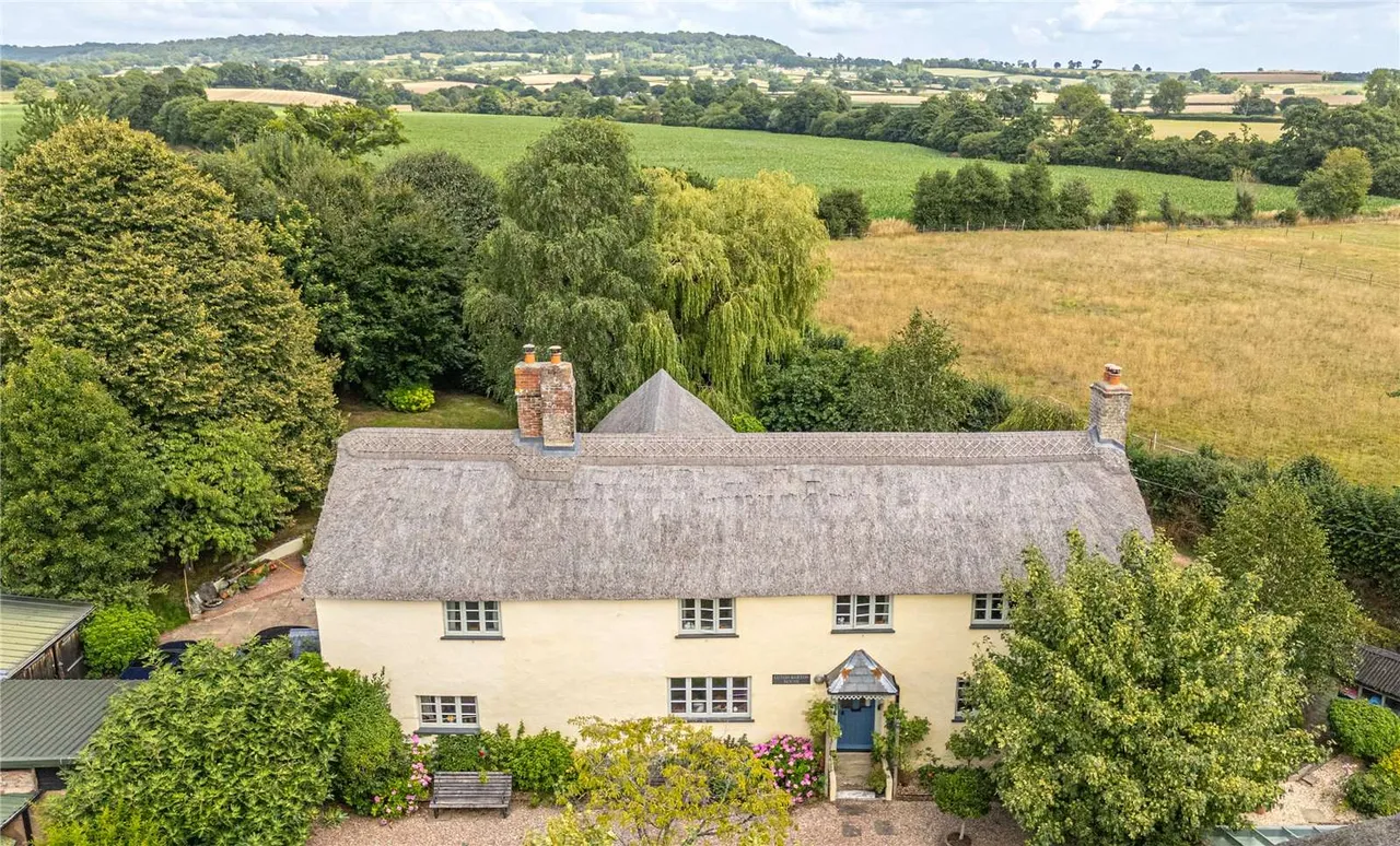 Payhembury, Honiton, Devon, EX14 3HZ, photo 4