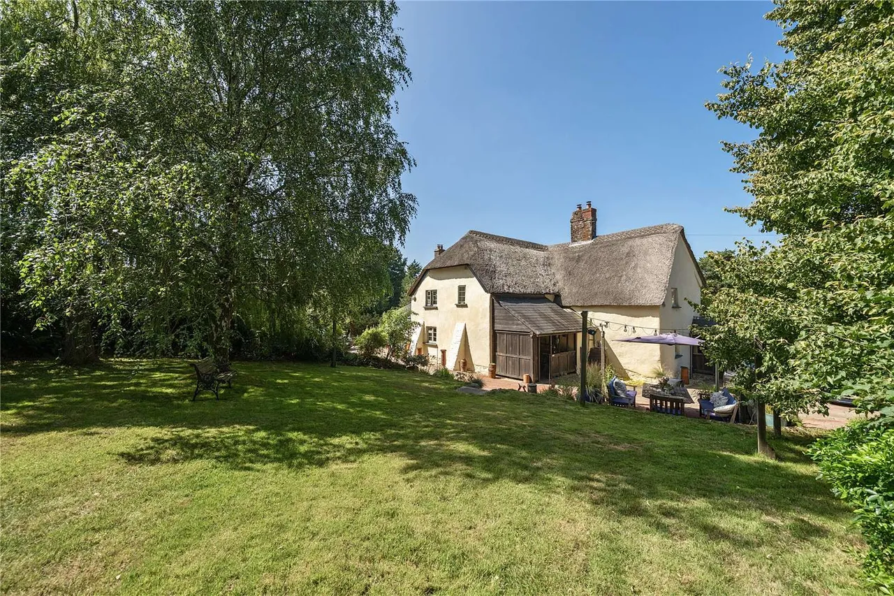 Payhembury, Honiton, Devon, EX14 3HZ, photo 3