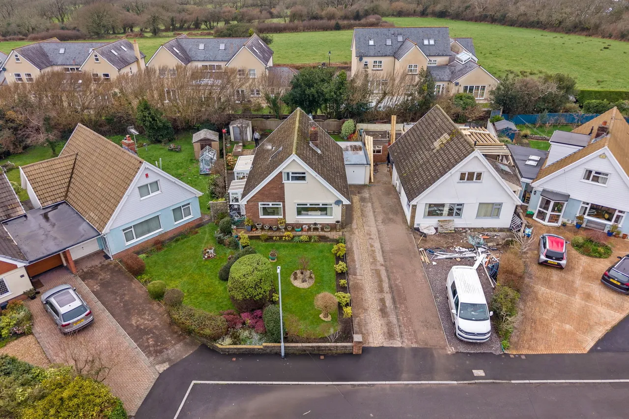 Highpool Close, Newton, SA3, photo 28