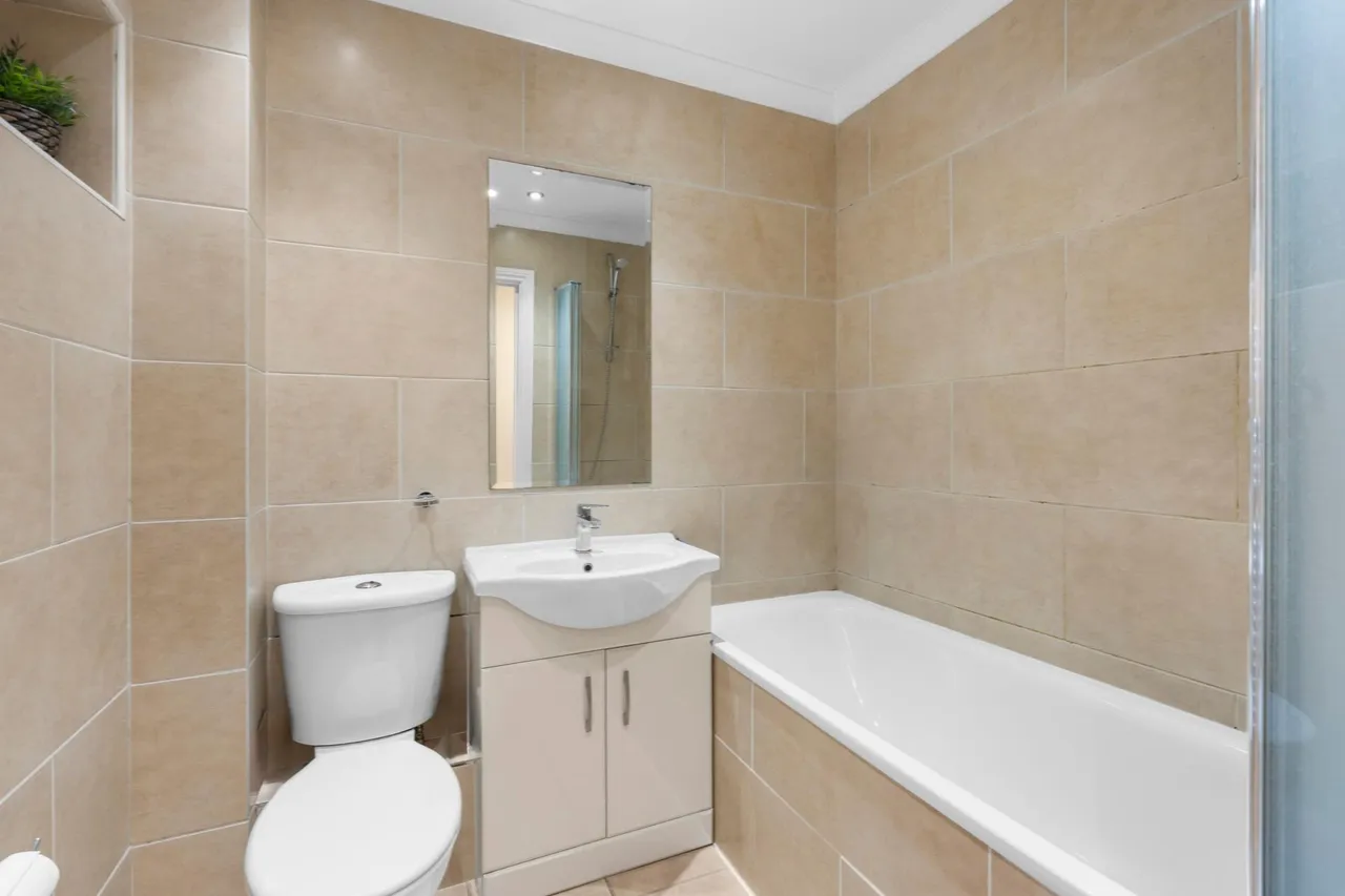 School Lane, Essendon, AL9, photo 8