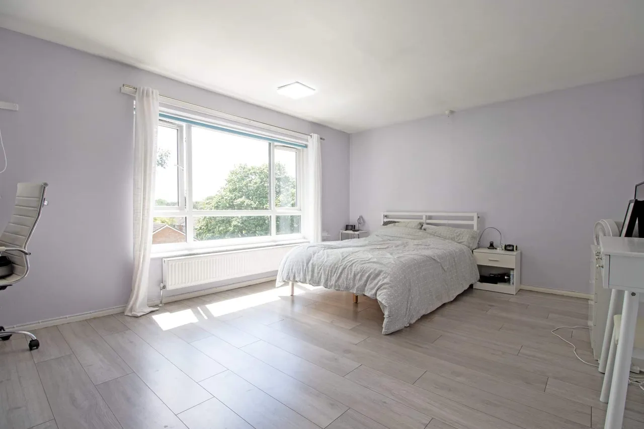 Salisbury Close, Scunthorpe, DN17, photo 8