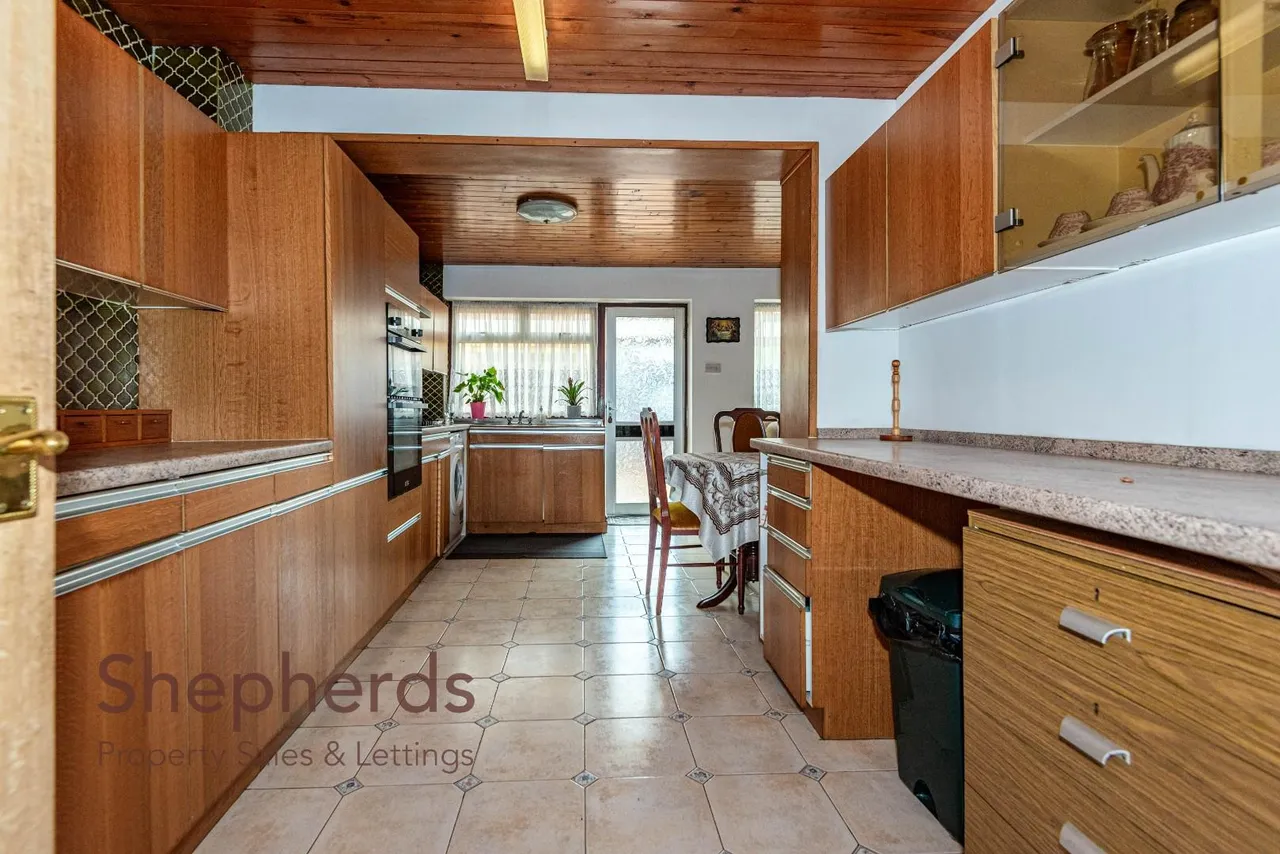 Barnfield Close, Hoddesdon, EN11, photo 10