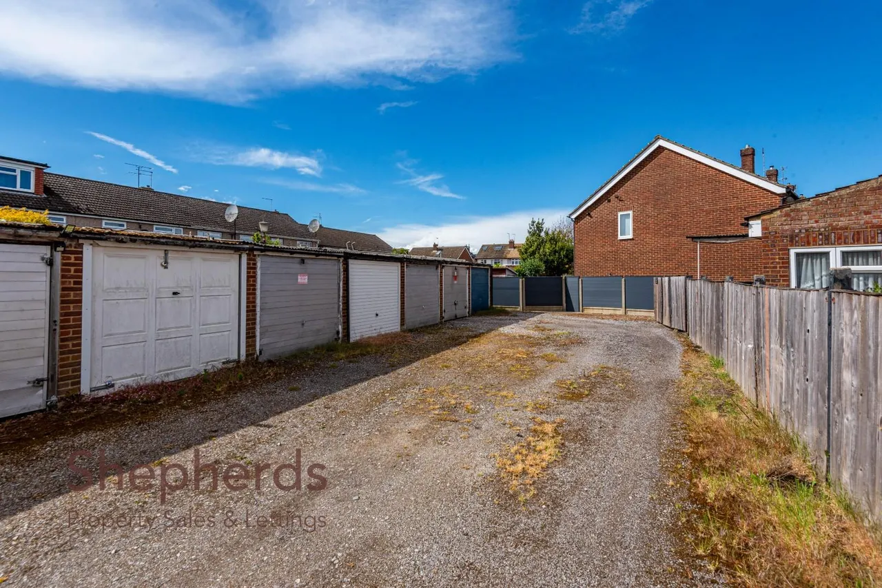 Barnfield Close, Hoddesdon, EN11, photo 19