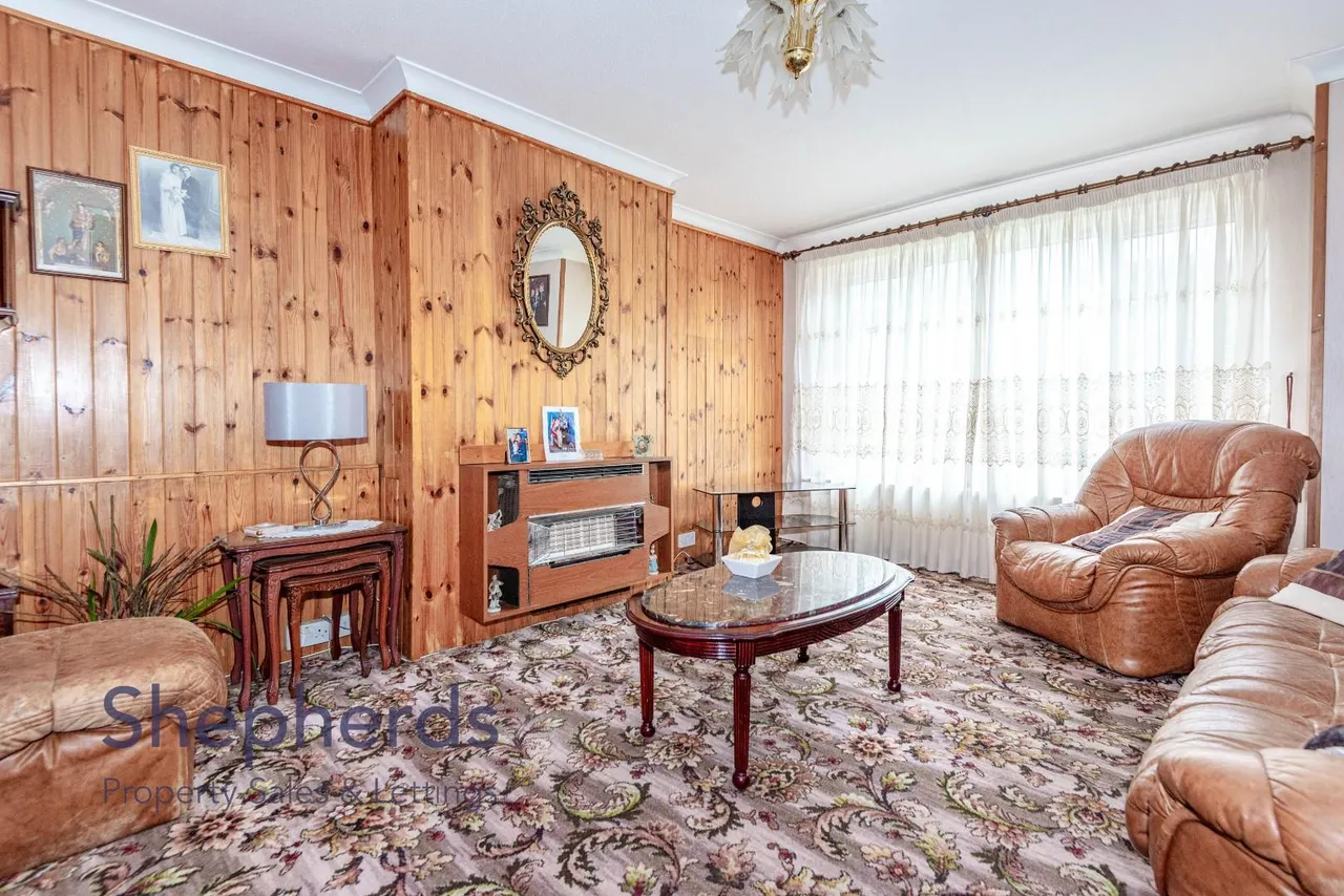 Barnfield Close, Hoddesdon, EN11, photo 3