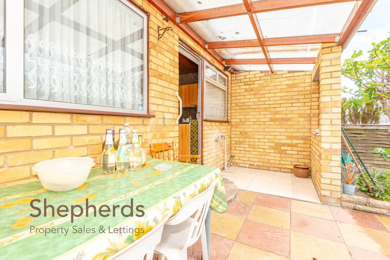 Barnfield Close, Hoddesdon, EN11, photo 17