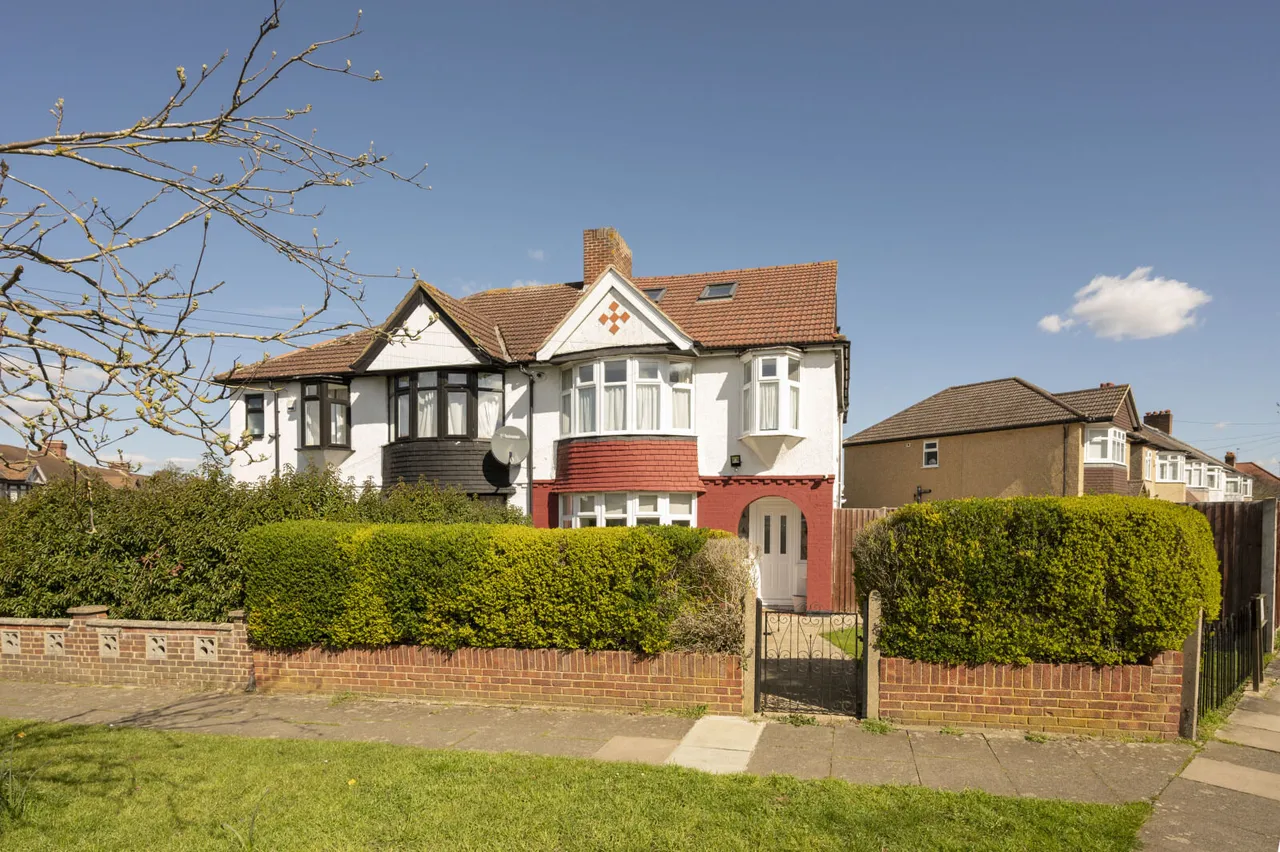 Monkleigh Road, Morden, SM4, photo 26