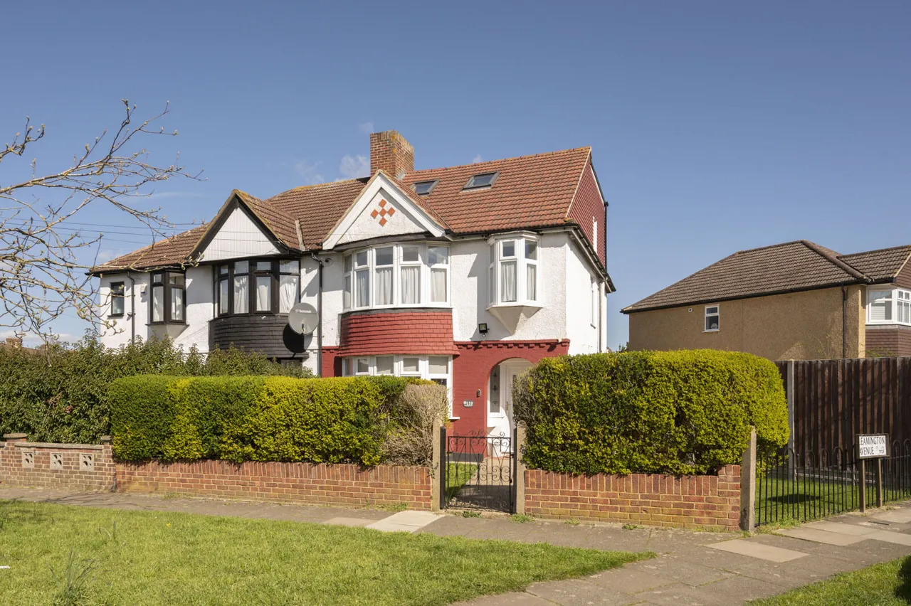 Monkleigh Road, Morden, SM4, photo 25