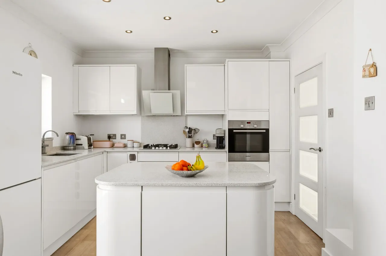 Monkleigh Road, Morden, SM4, photo 24