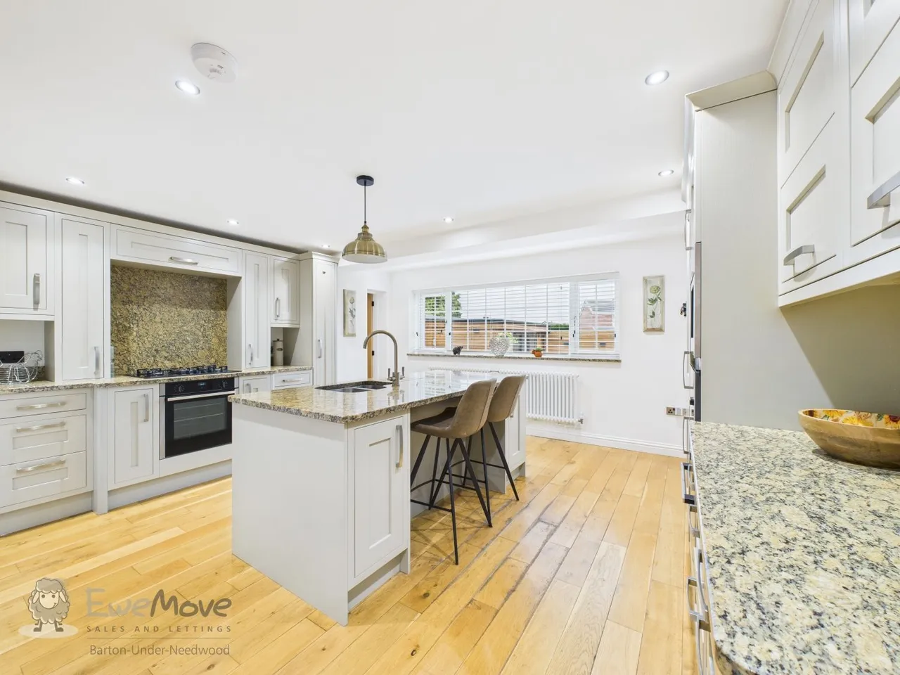 5 bed house for sale, Heygate Way, Walsall, WS9