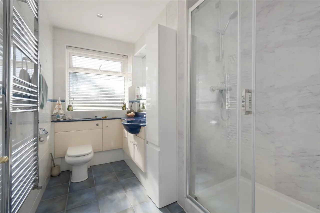 St. Vincent Road, St. Margarets-at-Cliffe, CT15, photo 11