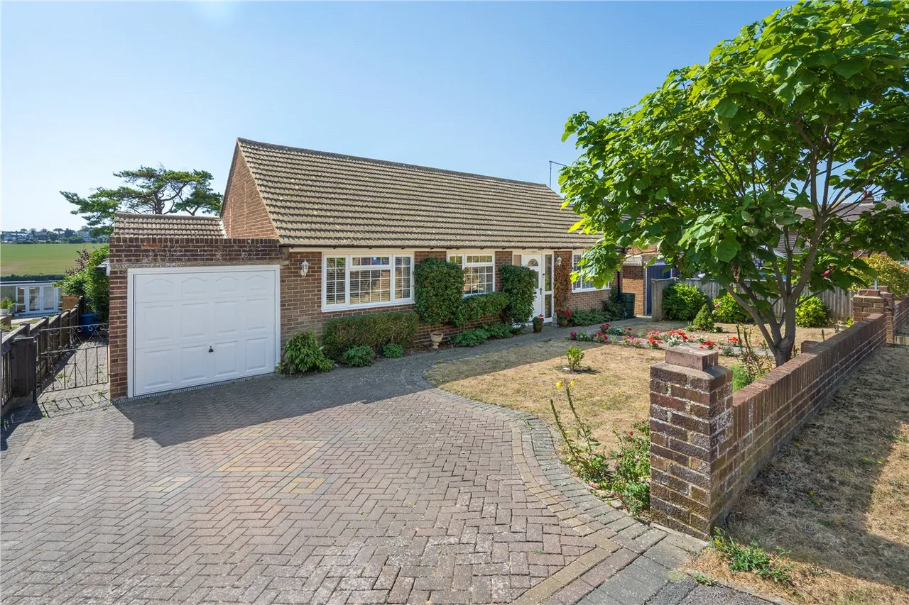 St. Vincent Road, St. Margarets-at-Cliffe, CT15, photo 23