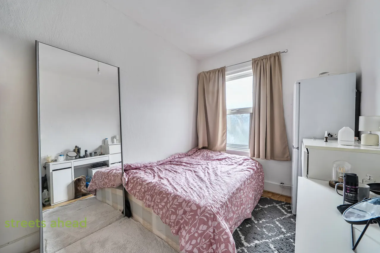 Whitehorse Road, Croydon, CR0, photo 4