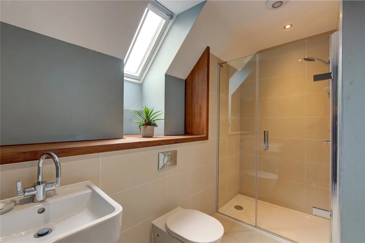 Brightwell Close, Blakeney, NR25, photo 17