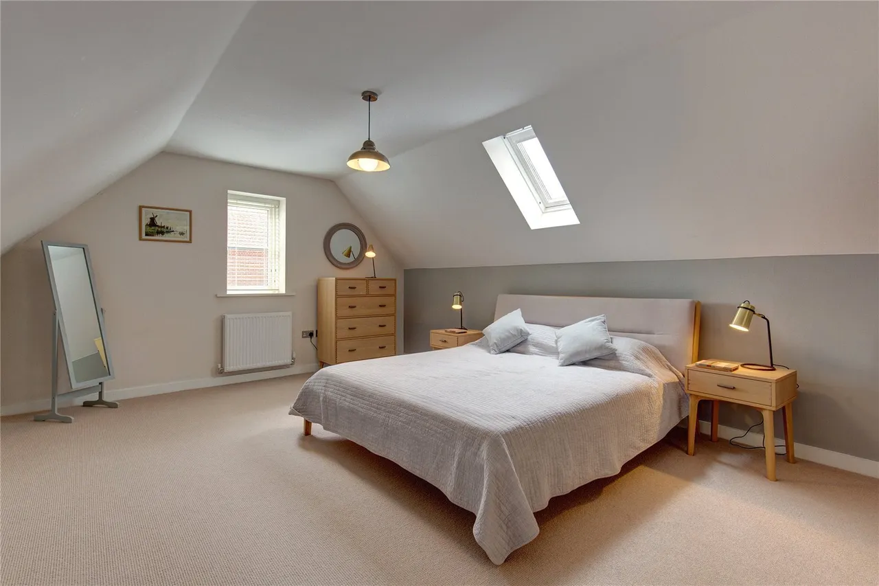 Brightwell Close, Blakeney, NR25, photo 21
