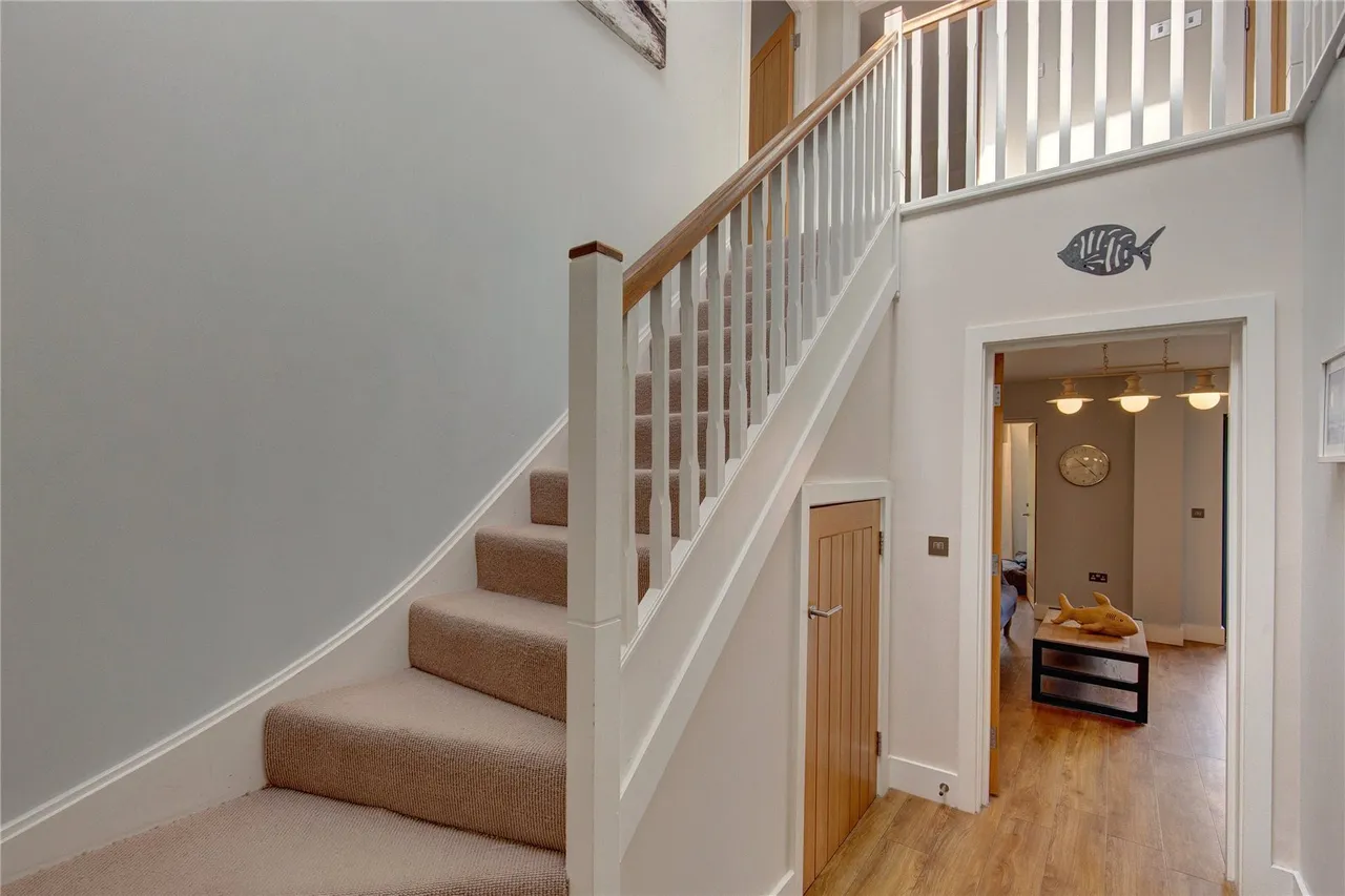 Brightwell Close, Blakeney, NR25, photo 11